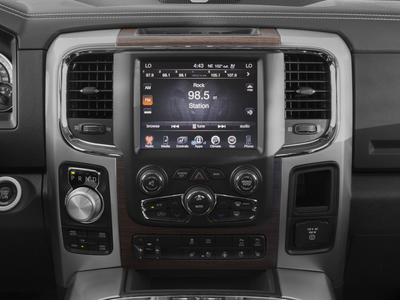 2017 RAM 1500 Laramie Quad Cab 4x4 6'4" Box