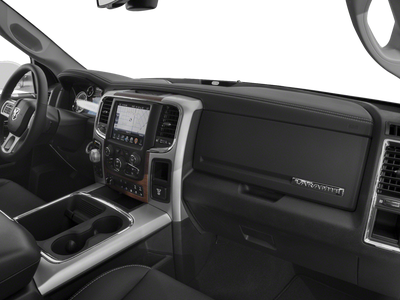 2017 RAM 1500 Laramie Quad Cab 4x4 6'4" Box
