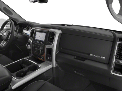 2017 RAM 1500 Laramie Quad Cab 4x4 6'4" Box