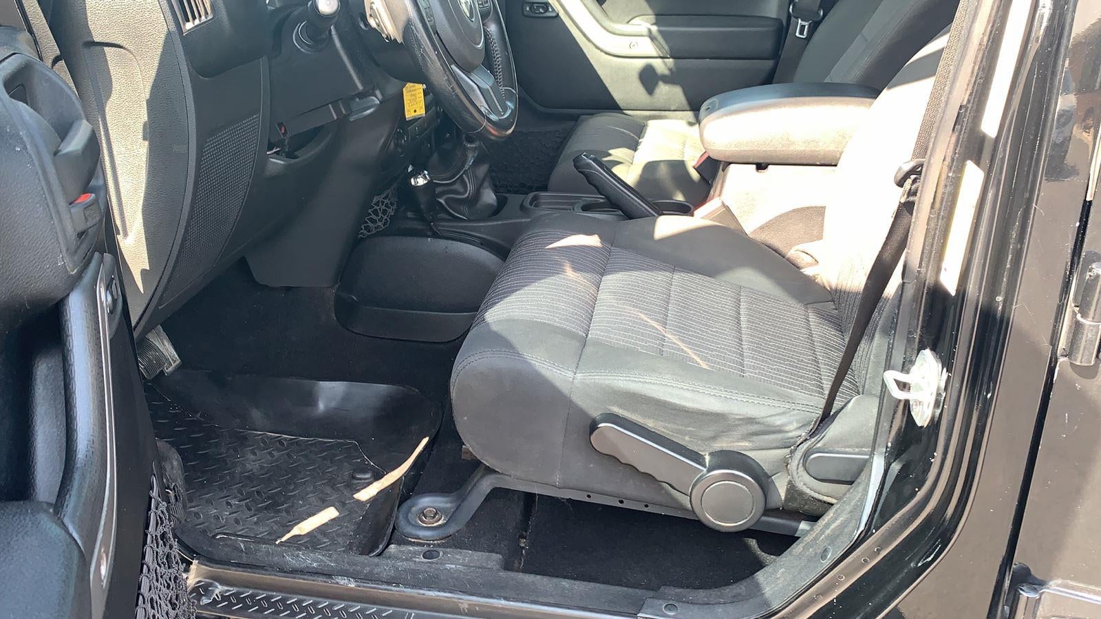 2012 Jeep Wrangler Unlimited 4WD 4dr Sport