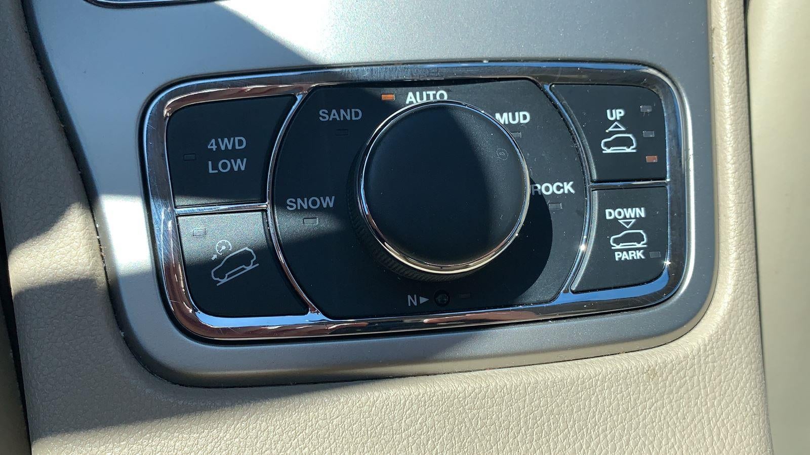 2017 Jeep Grand Cherokee Overland 4x4