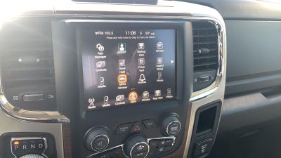 2017 RAM 1500 Laramie Quad Cab 4x4 6'4" Box