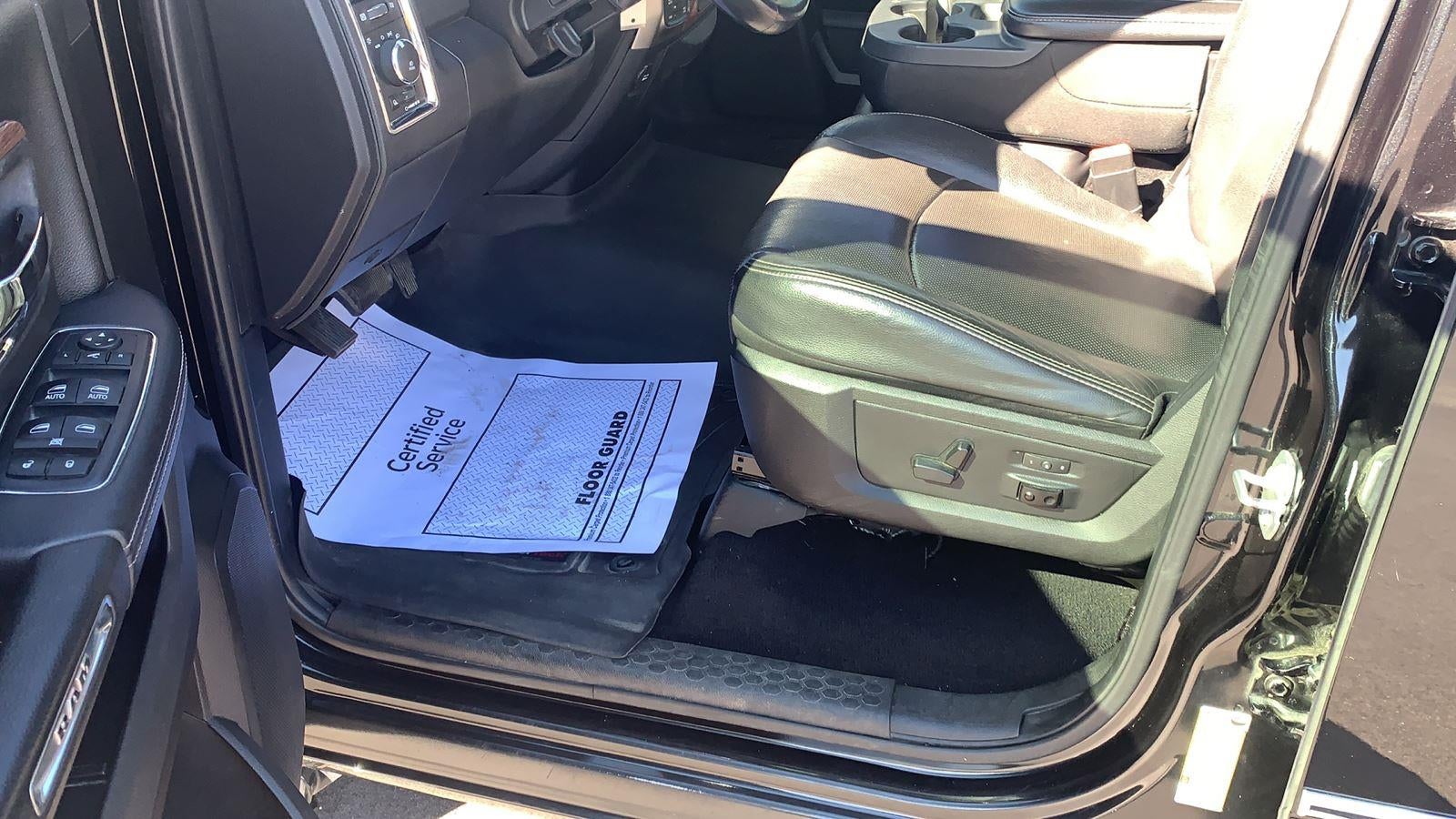 2017 RAM 1500 Laramie Quad Cab 4x4 6'4" Box