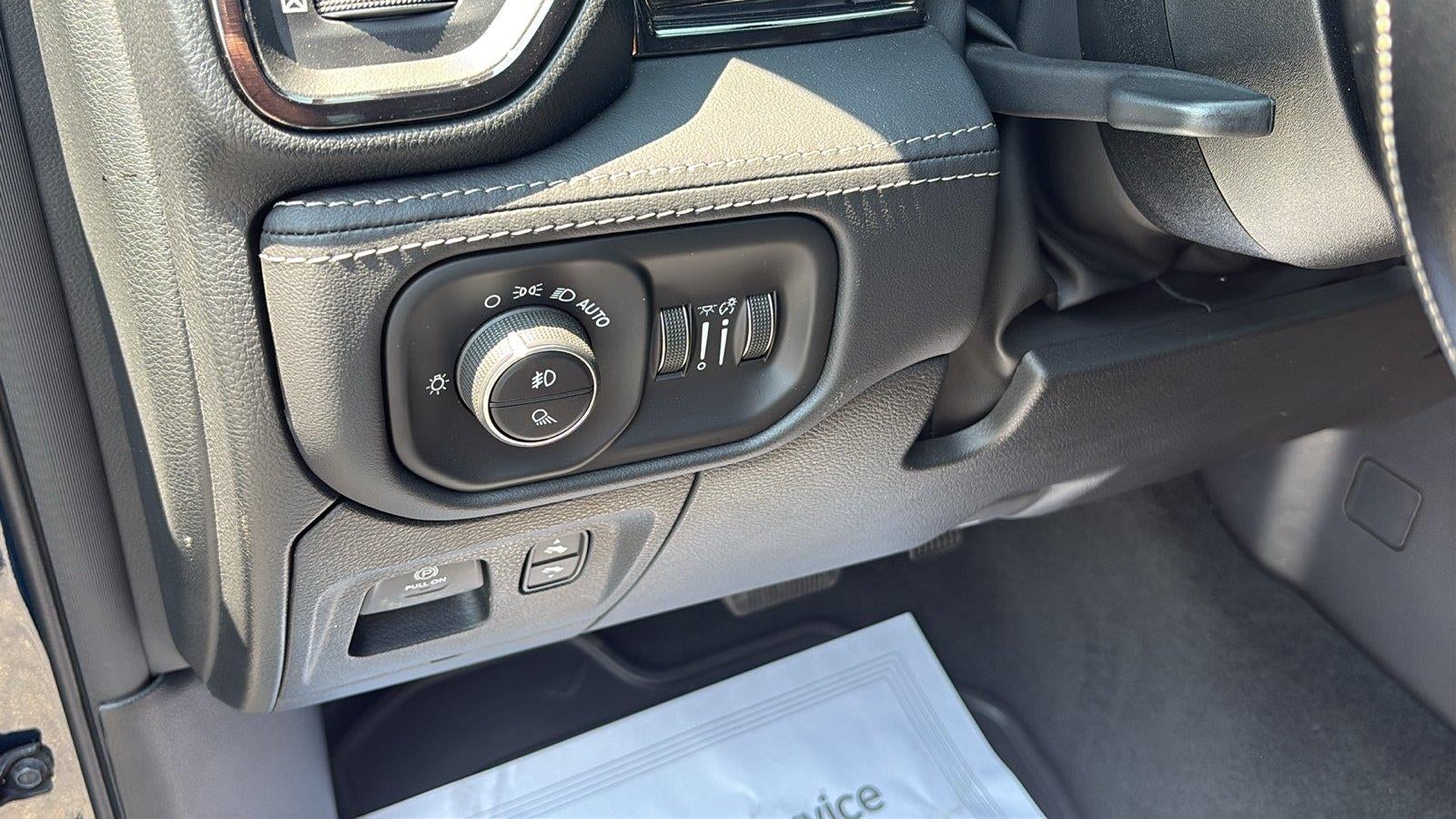 2024 RAM 1500 Limited Crew Cab 4x4 5'7" Box