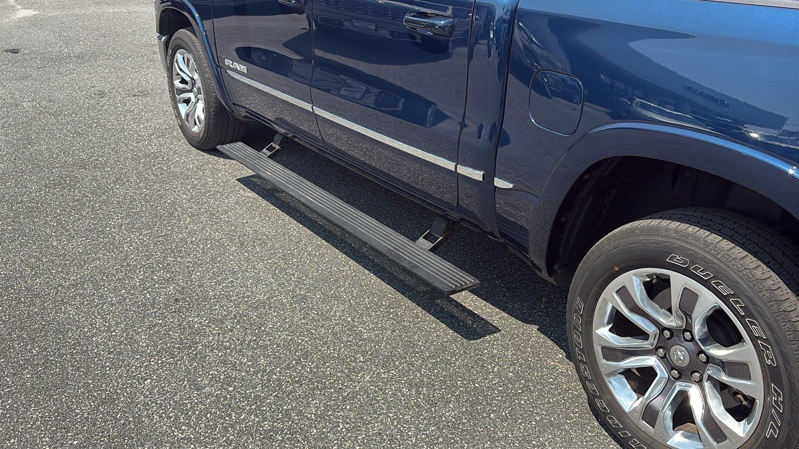 2024 RAM 1500 Limited Crew Cab 4x4 5'7" Box