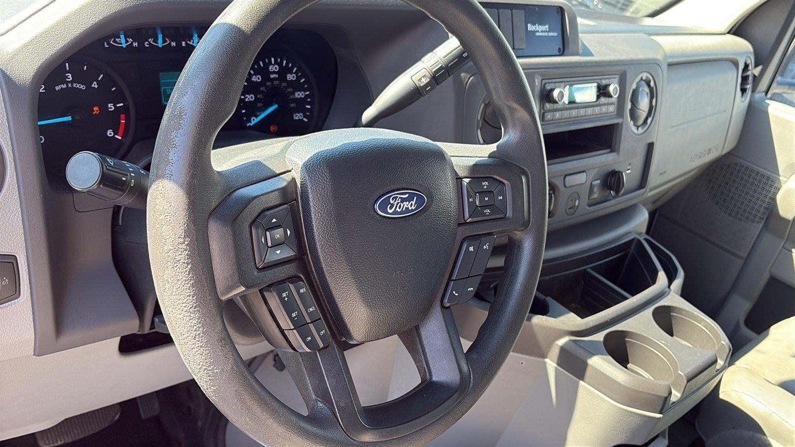2024 Ford E-Series Cutaway E-350 SRW 138" WB
