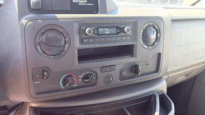 2024 Ford E-Series Cutaway E-350 SRW 138" WB