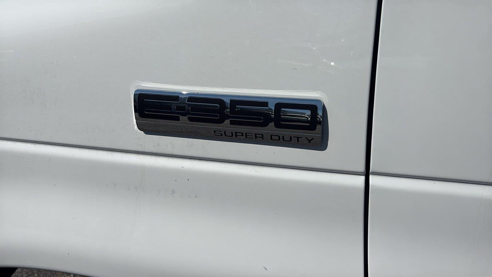 2024 Ford E-Series Cutaway E-350 SRW 138" WB
