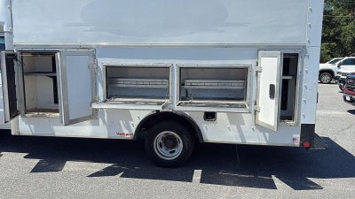 2021 Ford E-Series Cutaway Base
