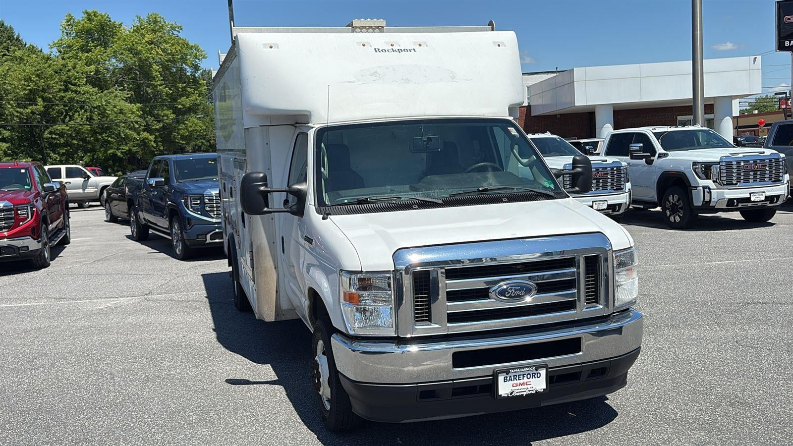 2021 Ford E-Series Cutaway Base
