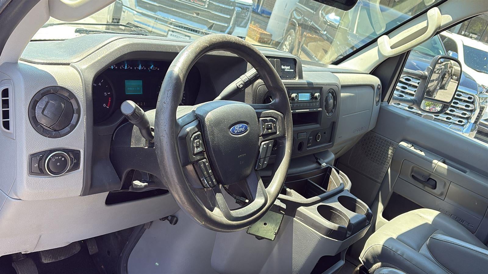 2021 Ford E-Series Cutaway Base