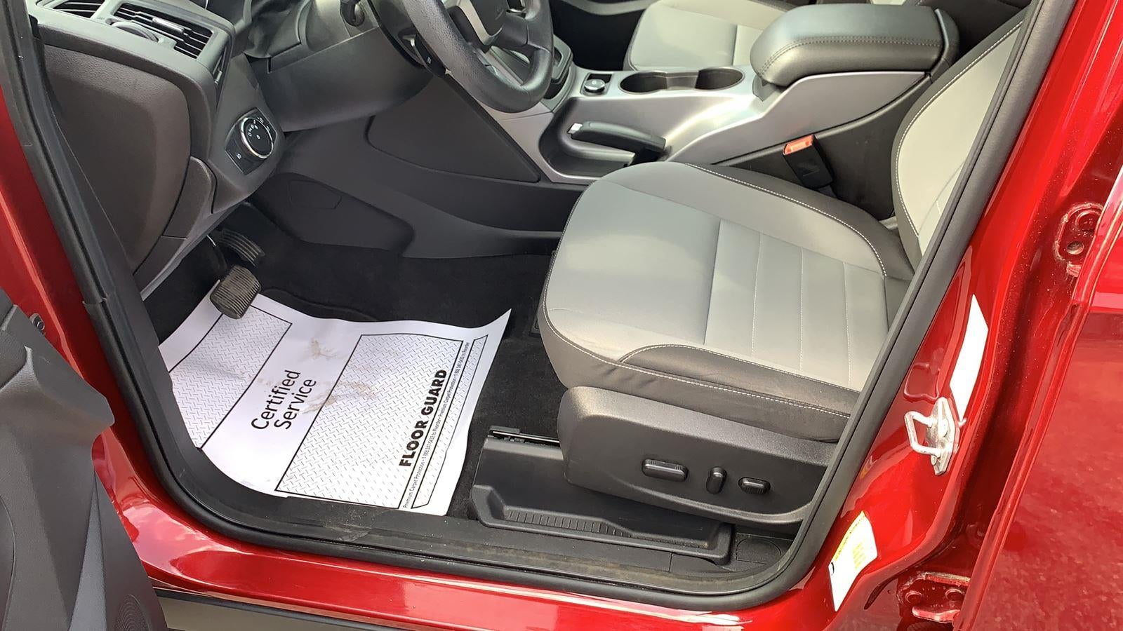 2014 Ford Escape FWD 4dr SE