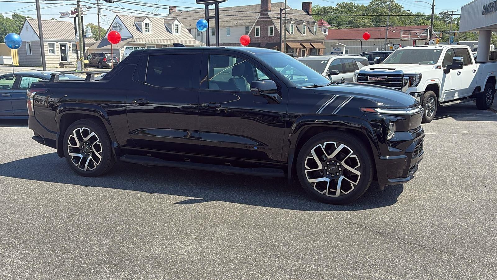 2024 Chevrolet Silverado EV RST