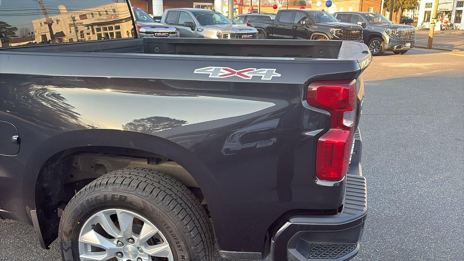 2022 Chevrolet Silverado 1500 Custom