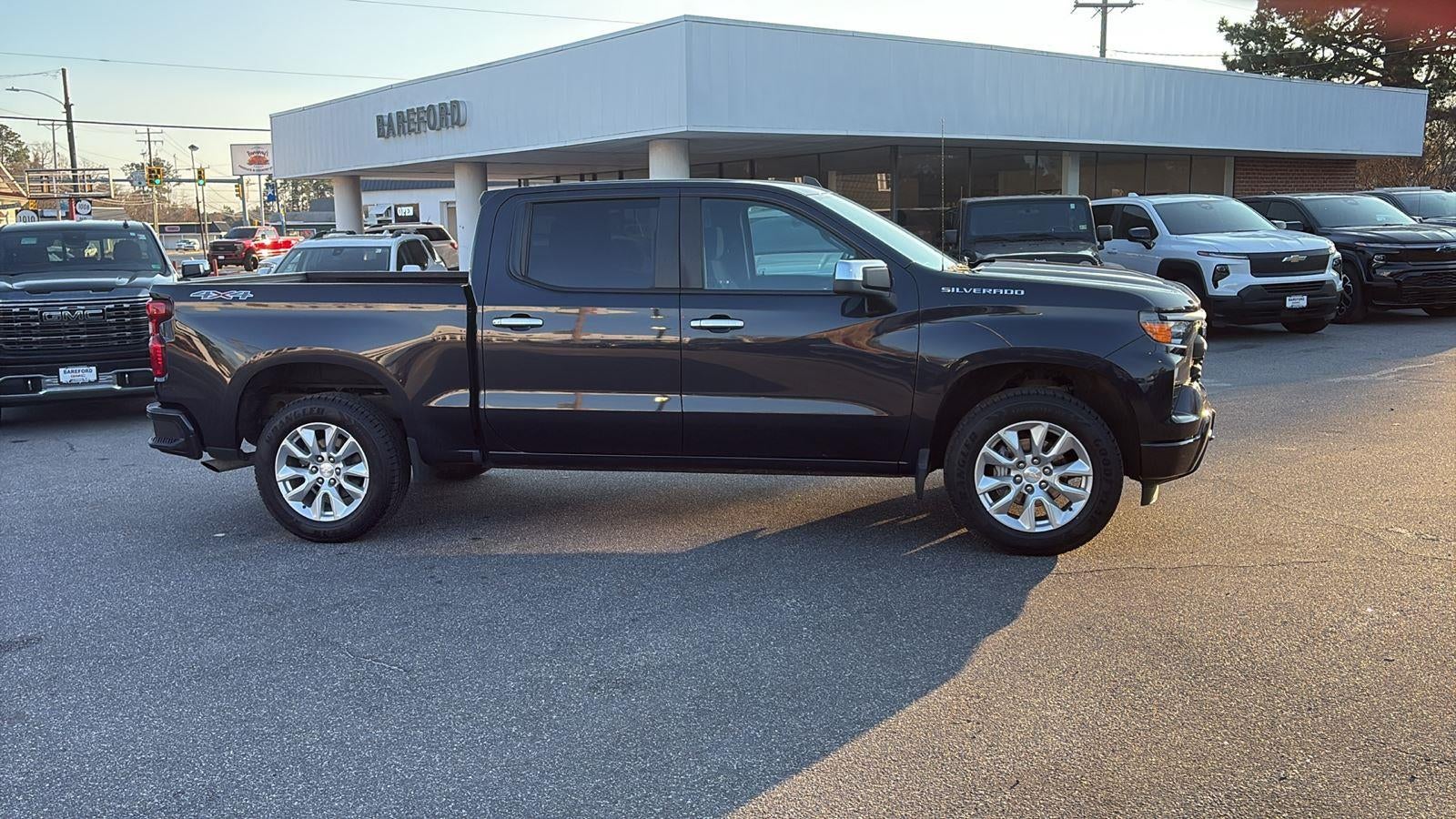 2022 Chevrolet Silverado 1500 Custom