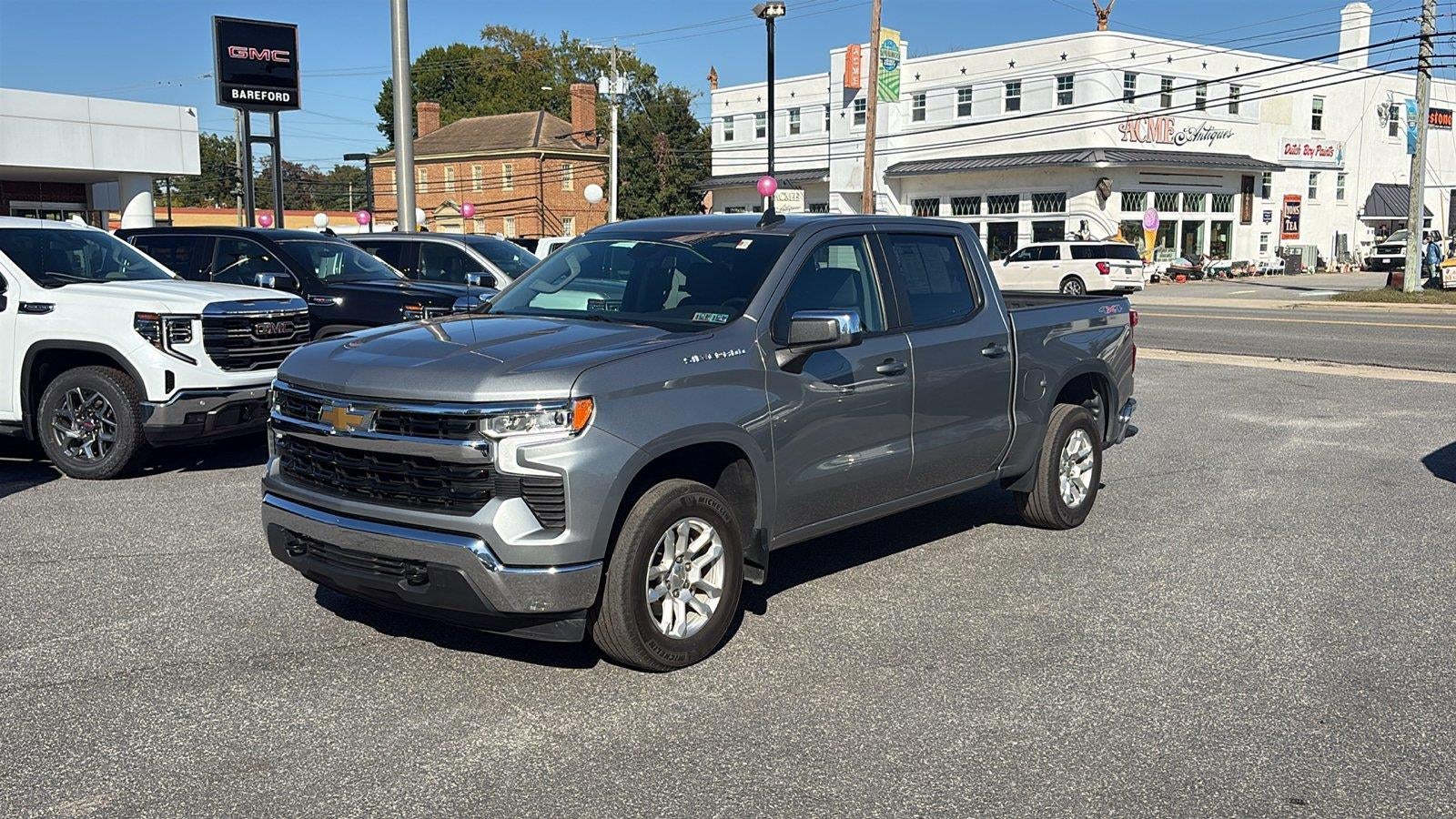 2024 Chevrolet Silverado 1500 LT (2FL)