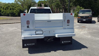 2026 GMC Sierra 3500 HD Chassis Cab Pro