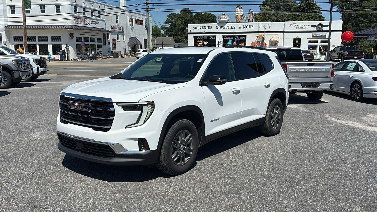 2025 GMC Acadia Elevation