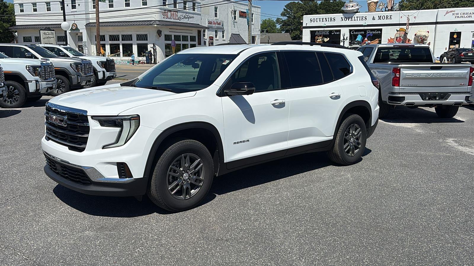 2025 GMC Acadia Elevation