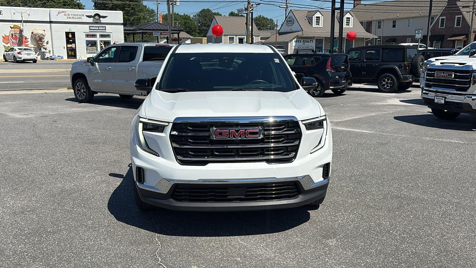 2025 GMC Acadia Elevation