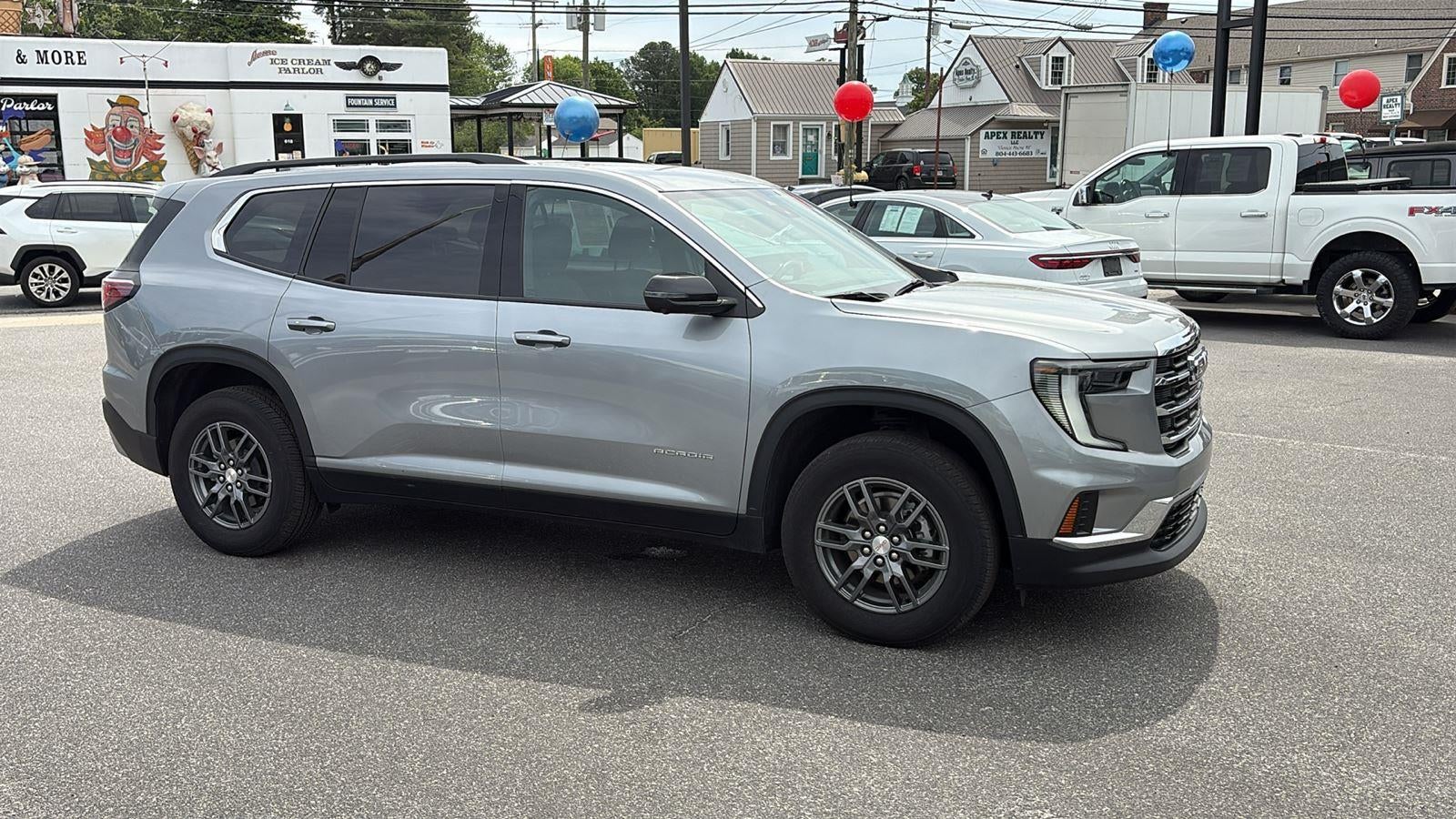2025 GMC Acadia Elevation