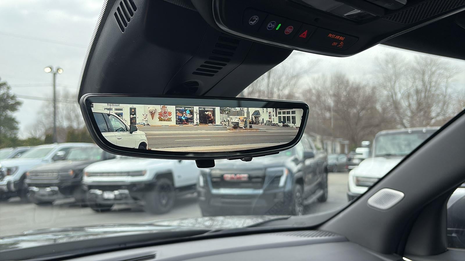 2025 GMC Acadia Denali