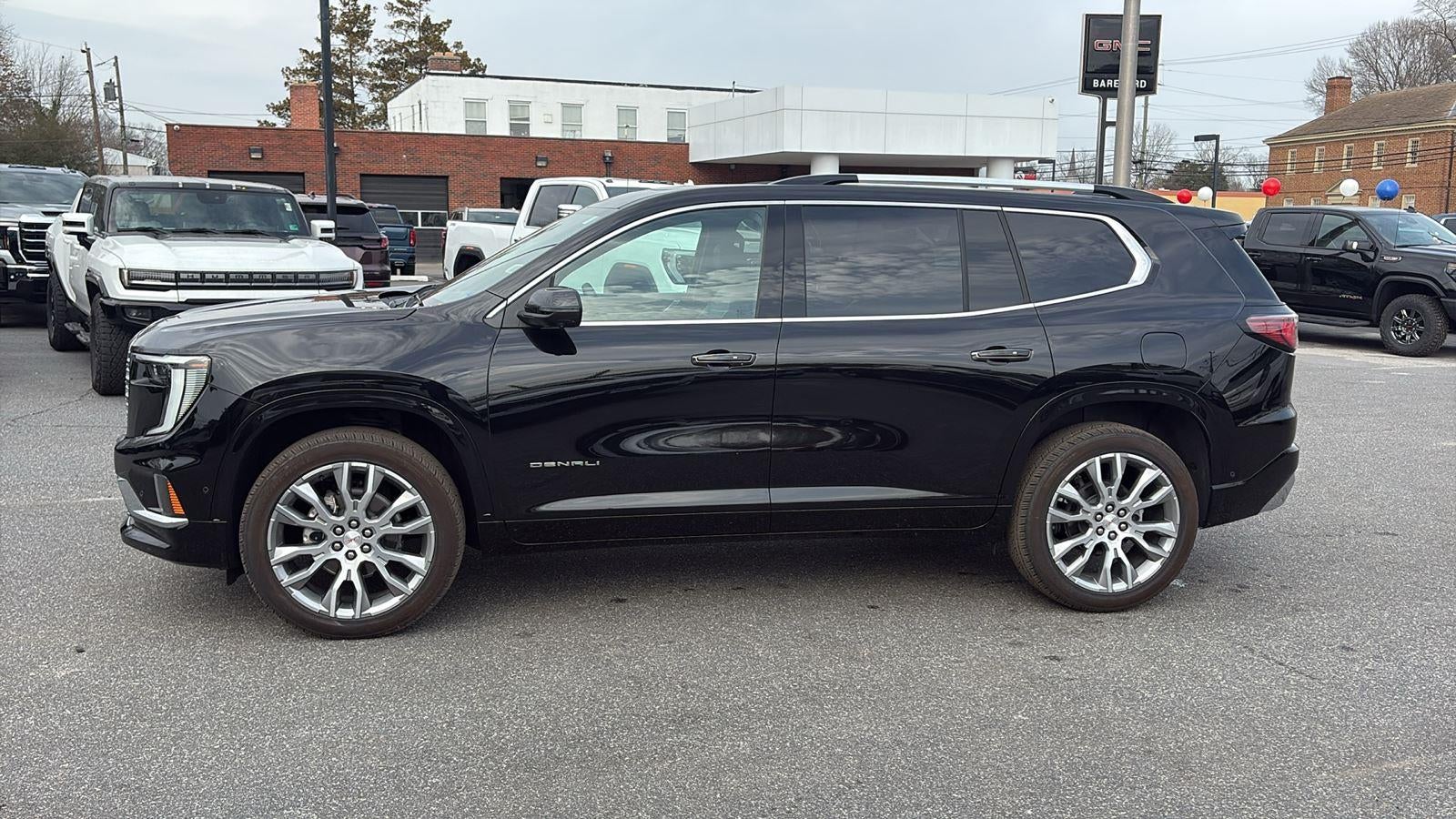 2025 GMC Acadia Denali