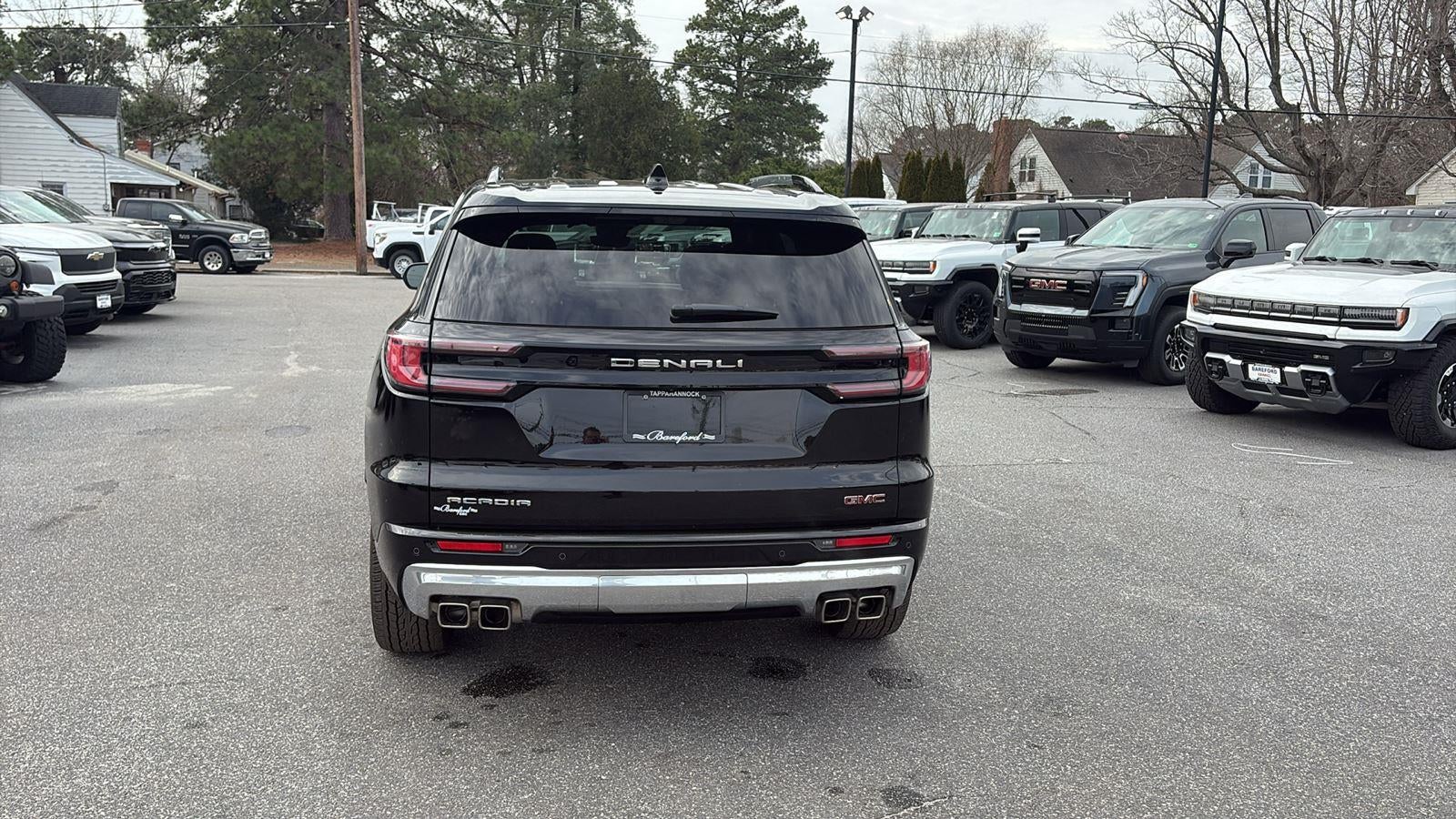 2025 GMC Acadia Denali