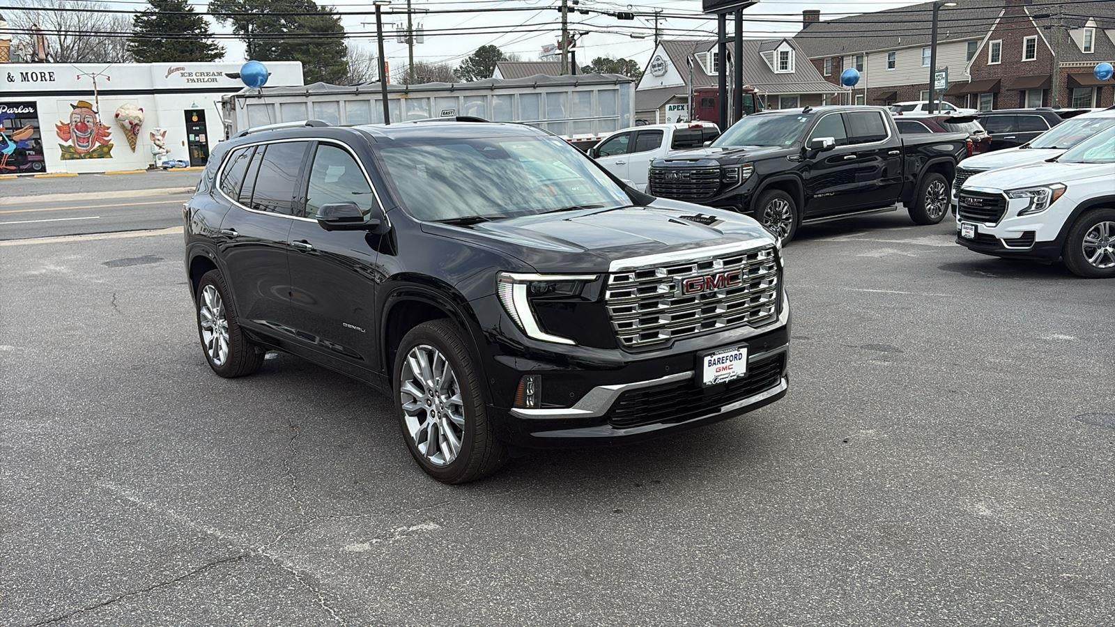 2025 GMC Acadia Denali