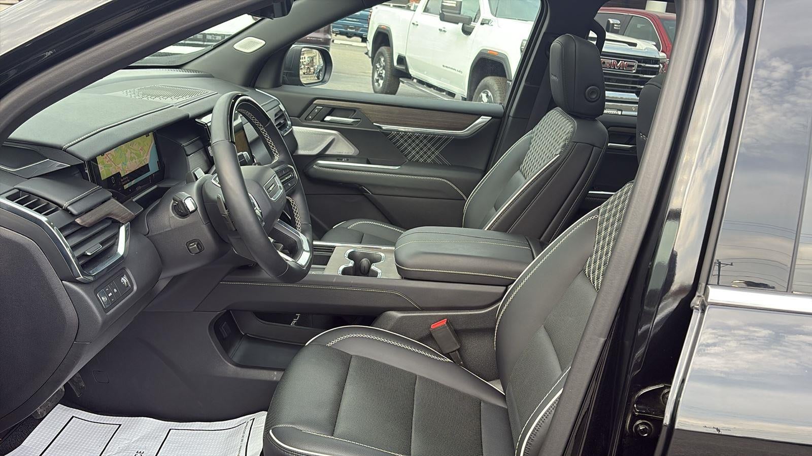 2025 GMC Acadia Denali