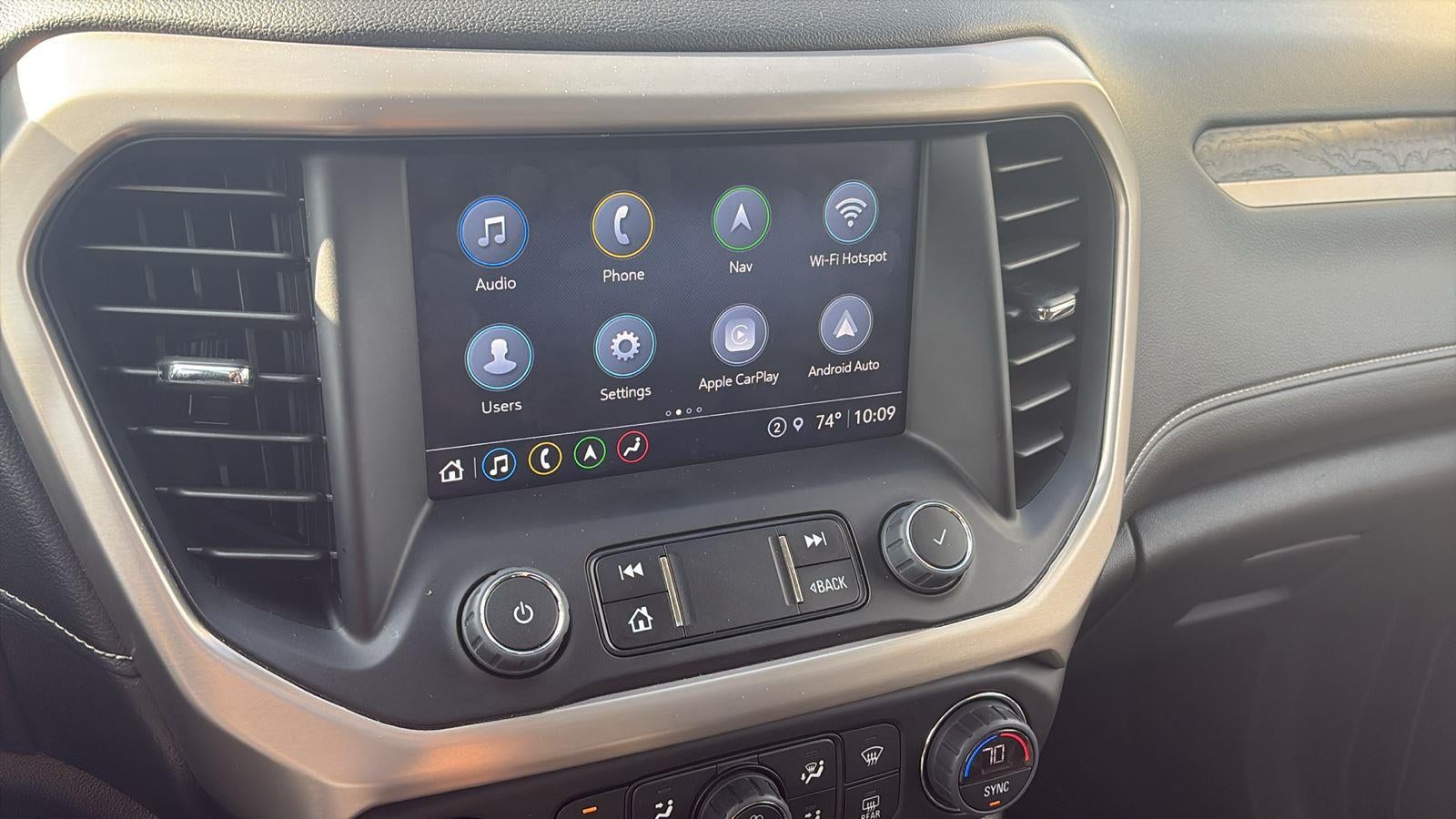 2022 GMC Acadia Denali