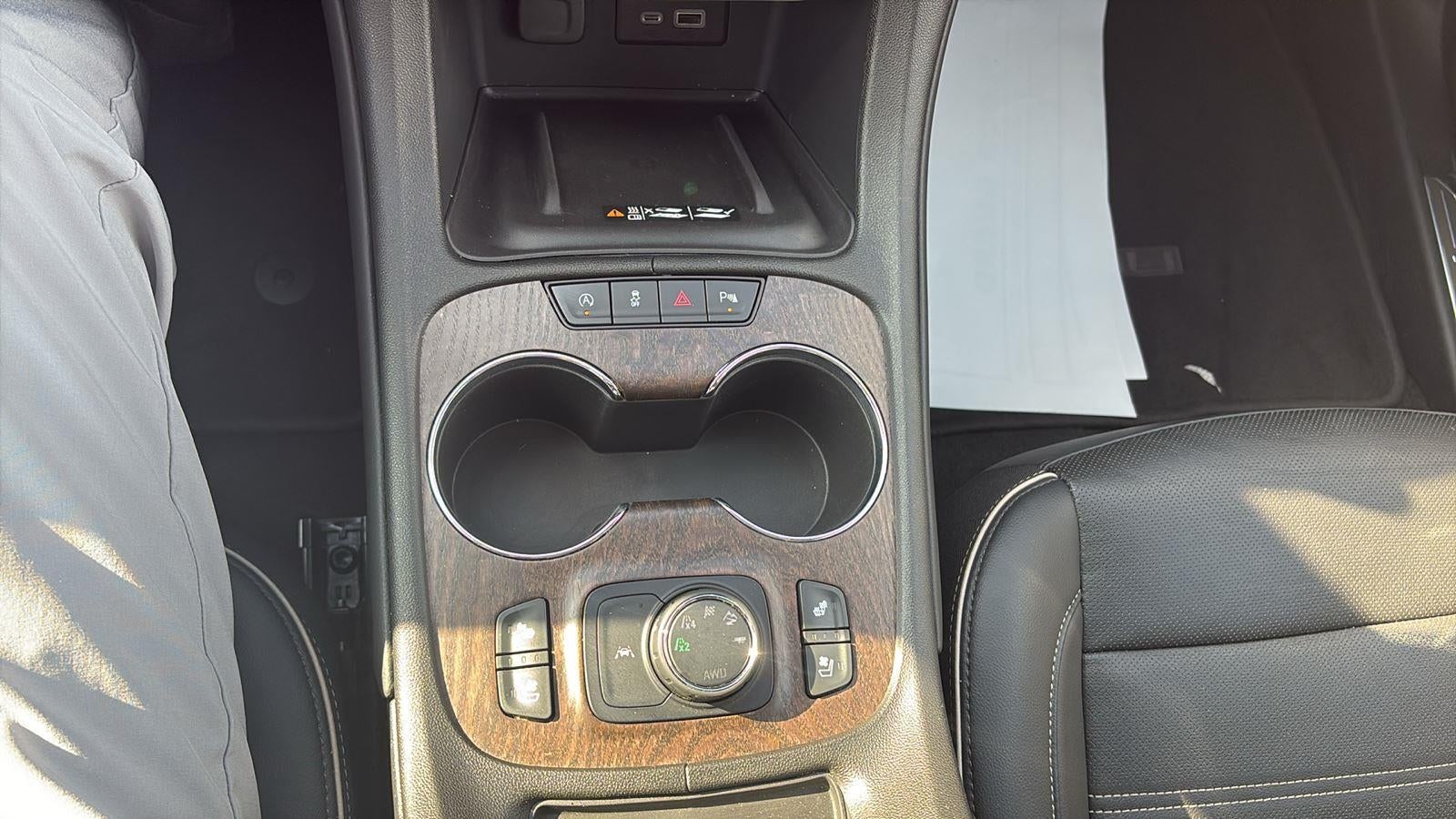 2022 GMC Acadia Denali