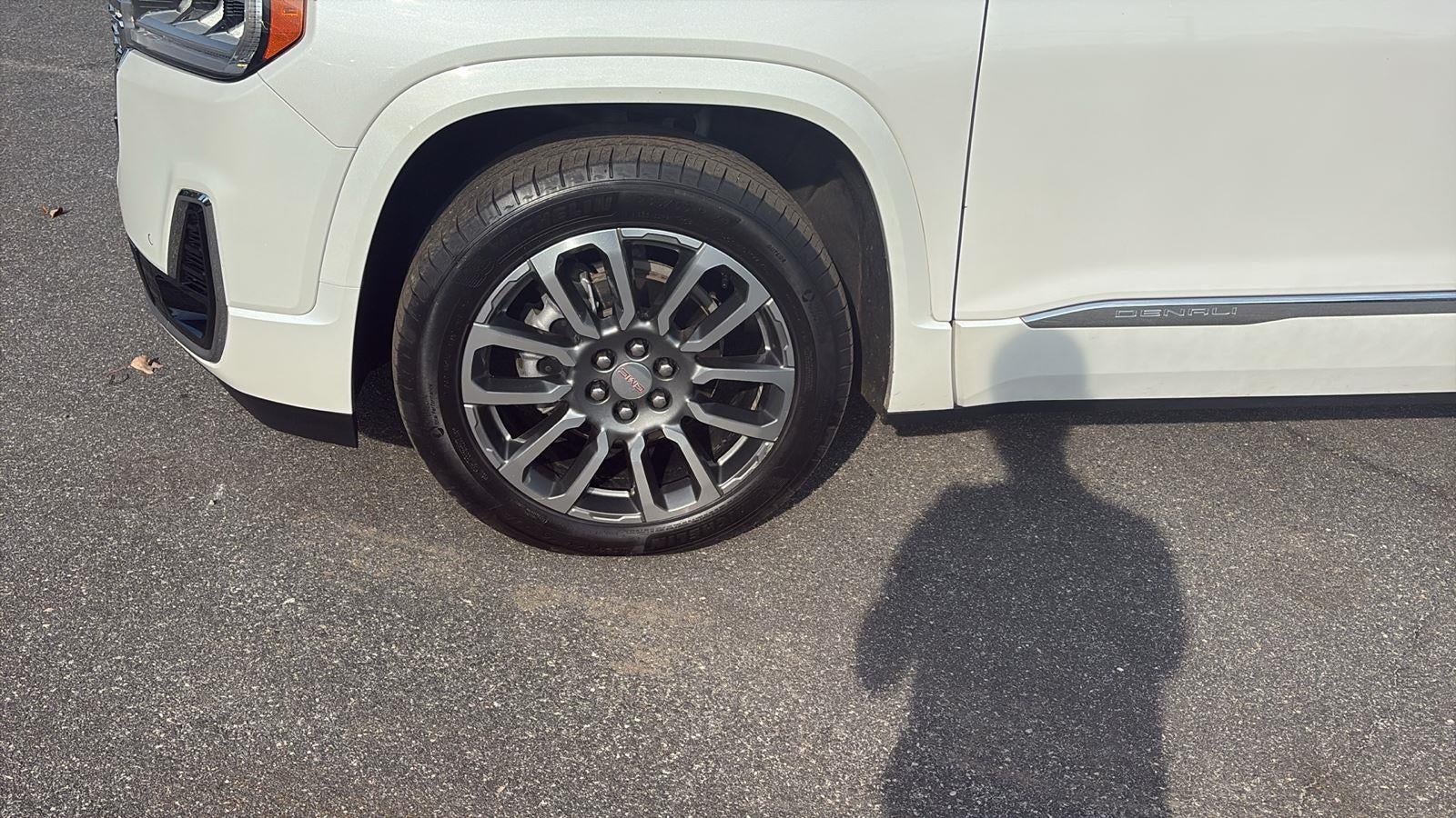 2022 GMC Acadia Denali