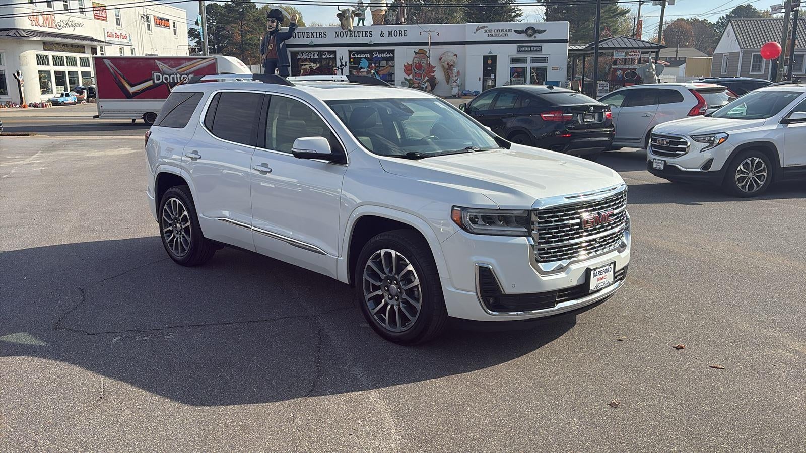2022 GMC Acadia Denali