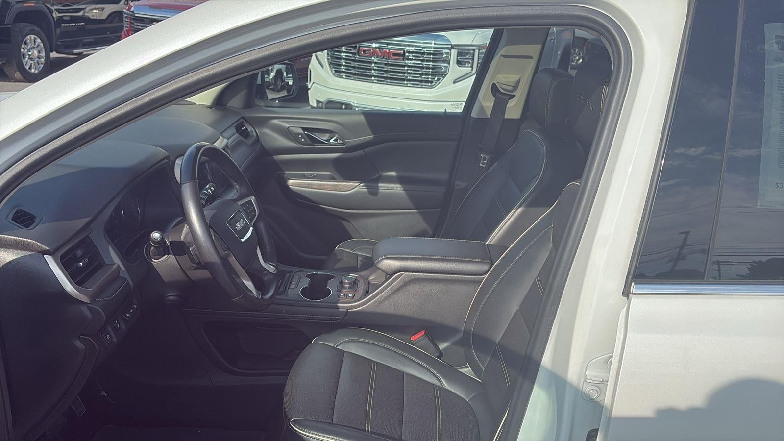 2022 GMC Acadia Denali