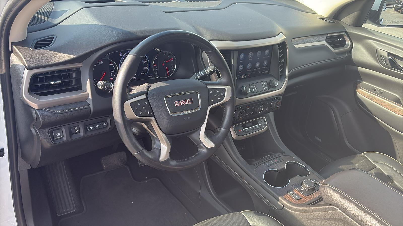 2022 GMC Acadia Denali