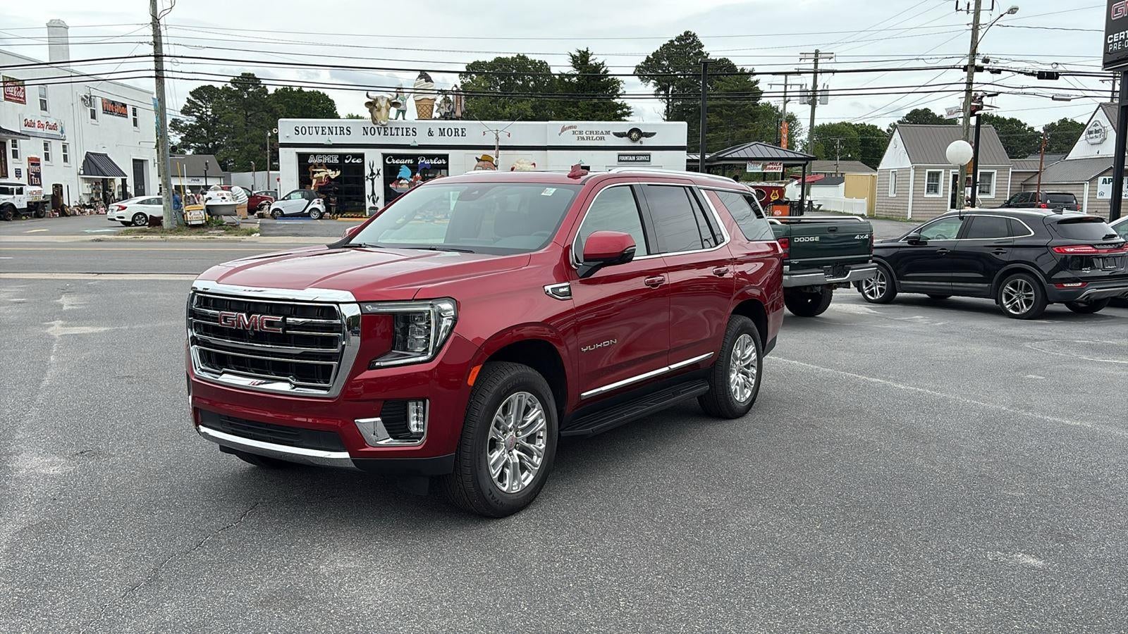2024 GMC Yukon SLT