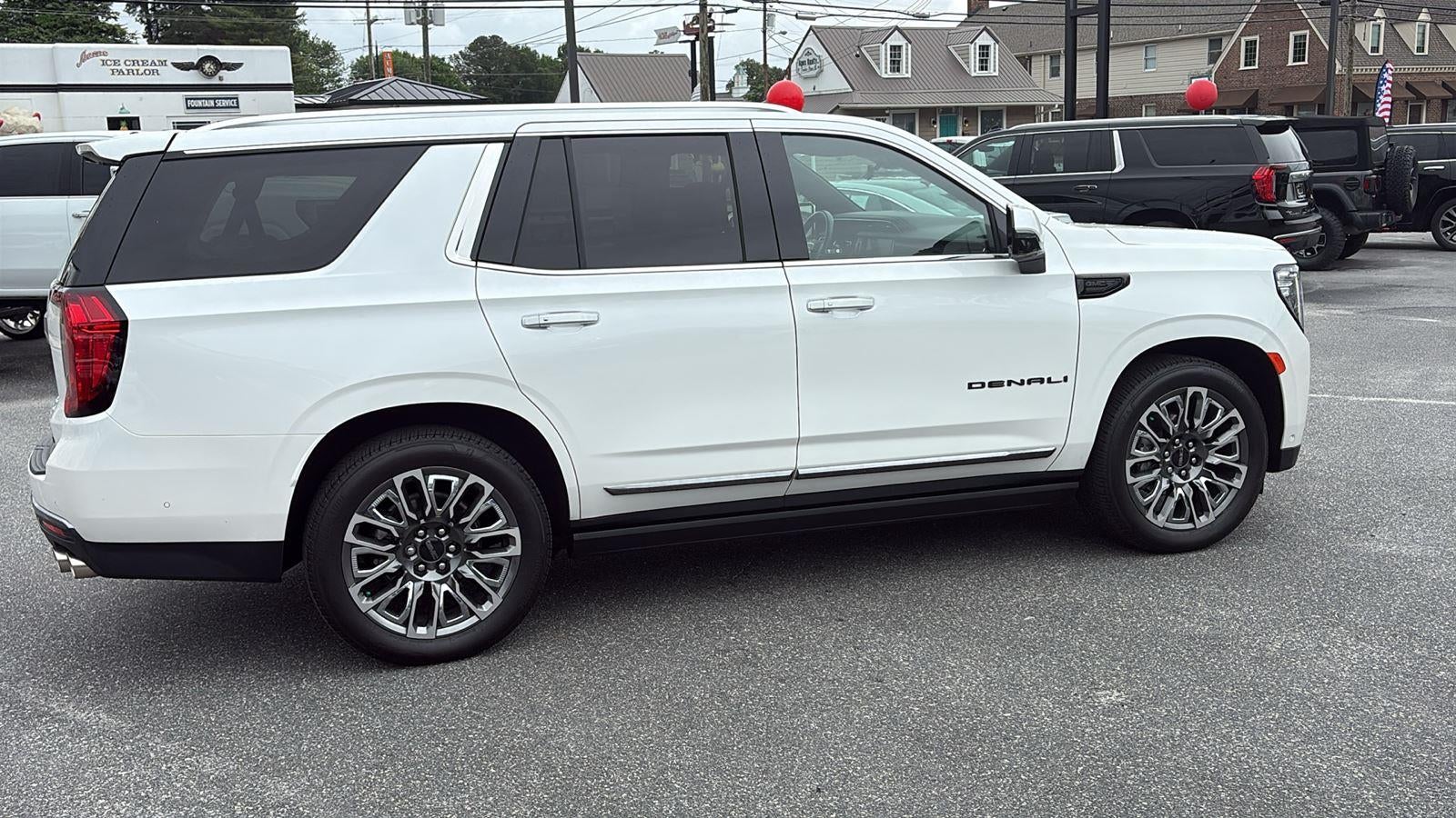 2024 GMC Yukon Denali Ultimate
