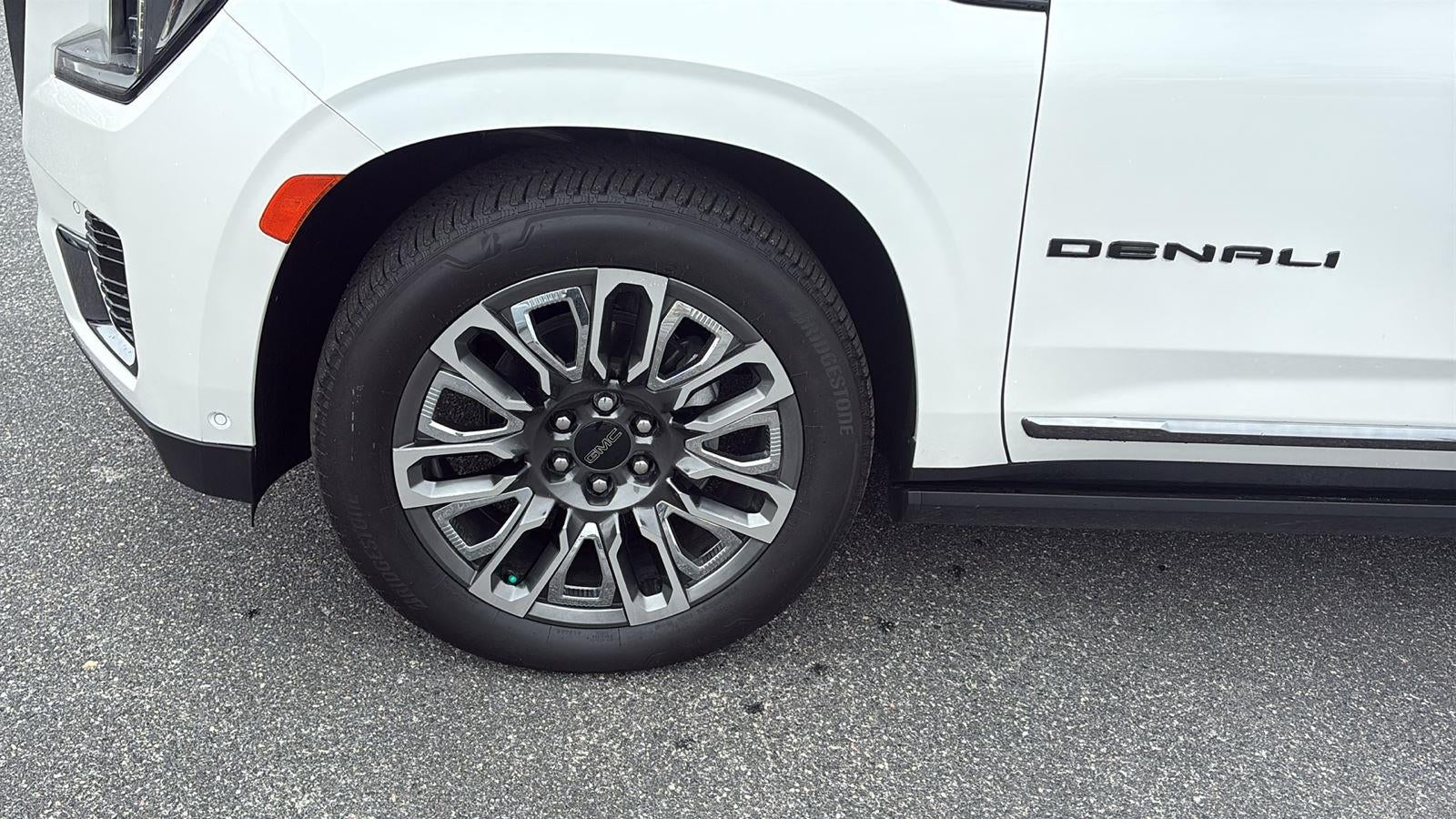 2024 GMC Yukon Denali Ultimate