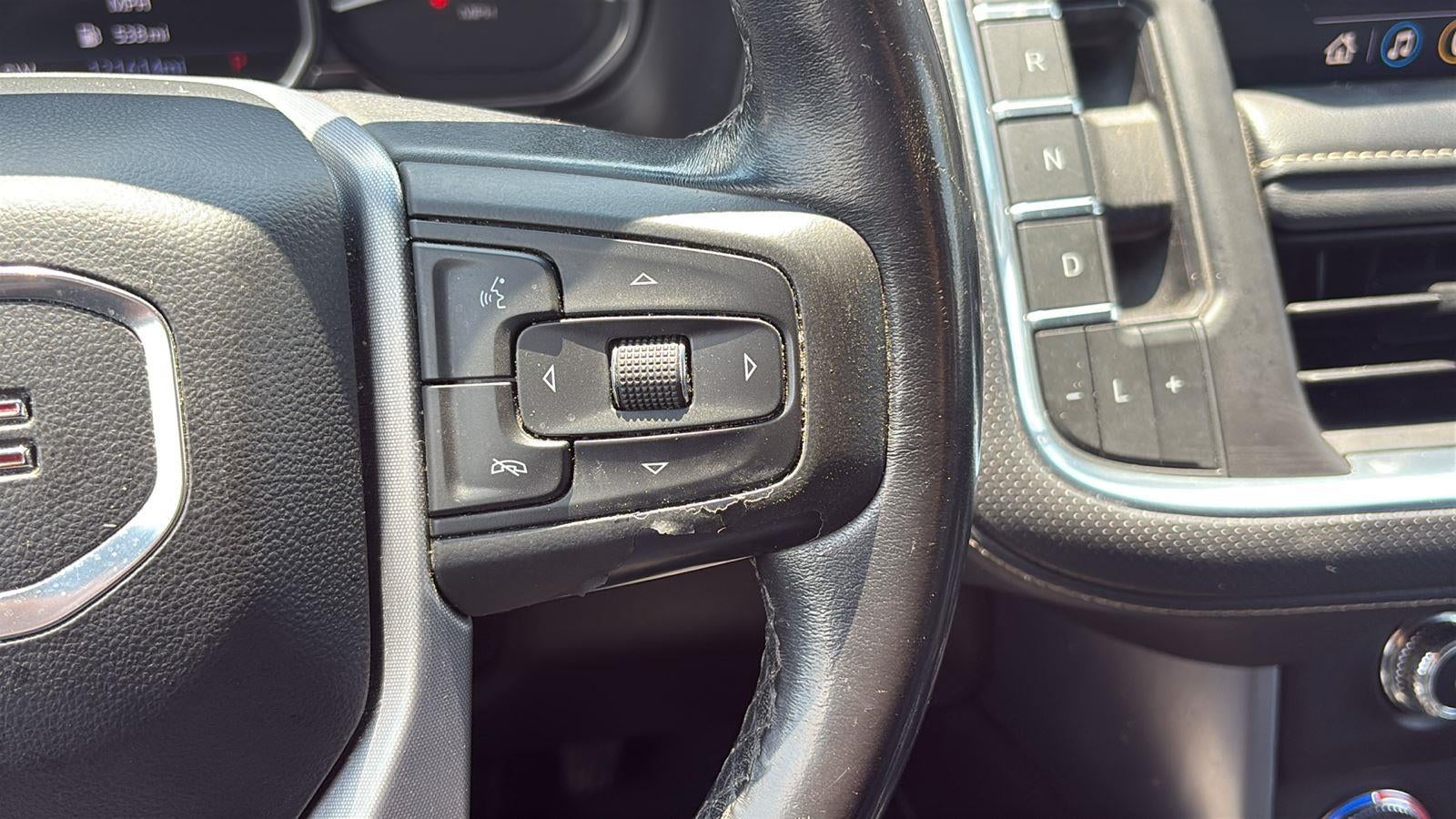 2021 GMC Yukon XL SLT
