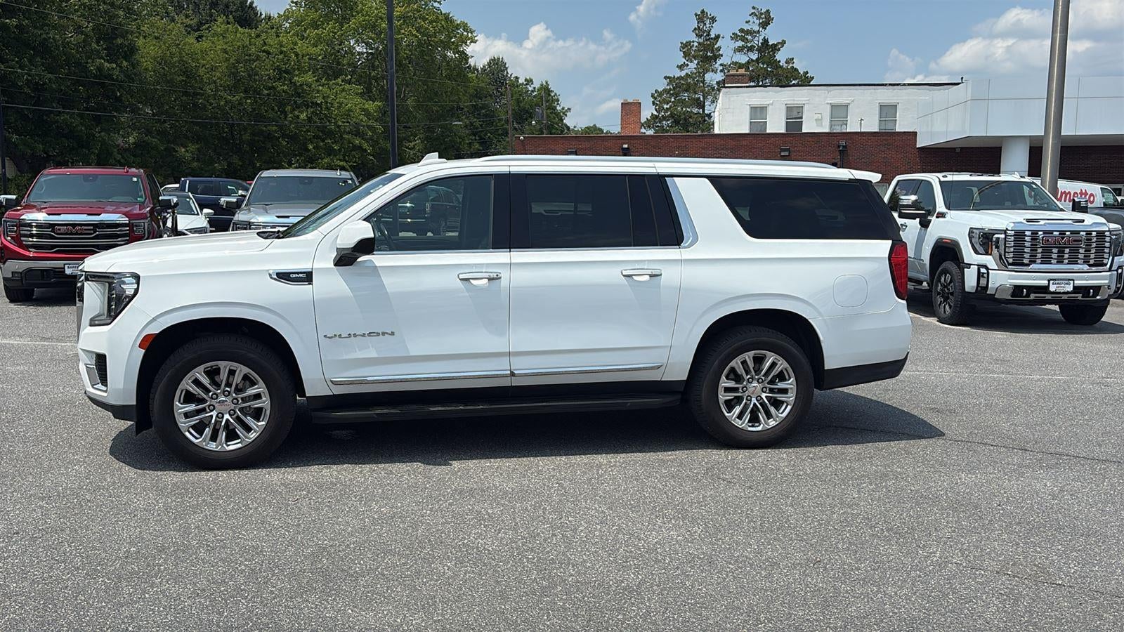 2021 GMC Yukon XL SLT