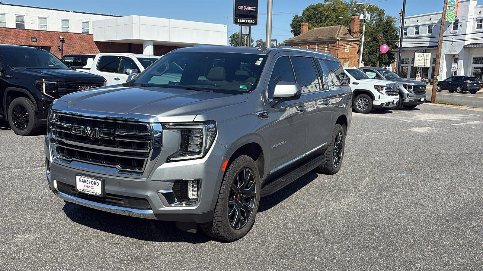 2024 GMC Yukon XL SLT