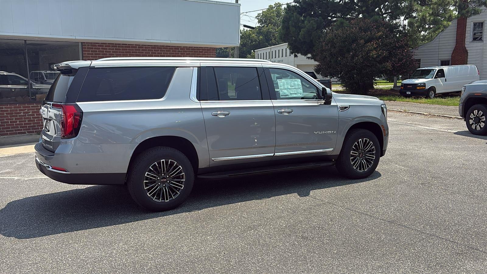 2026 GMC Yukon XL Elevation
