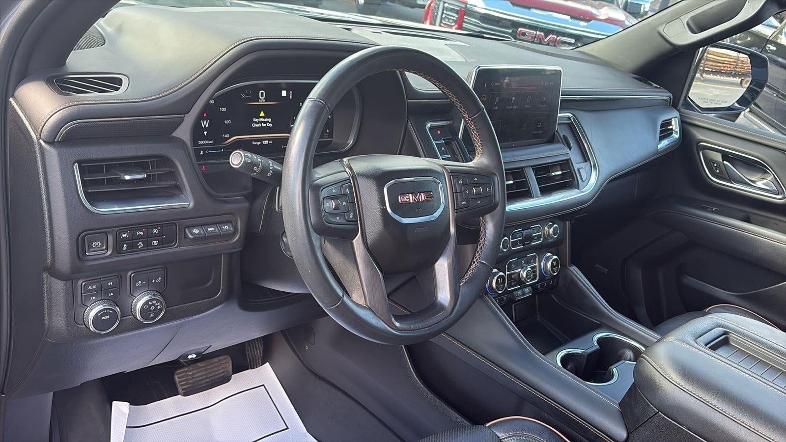 2023 GMC Yukon XL AT4