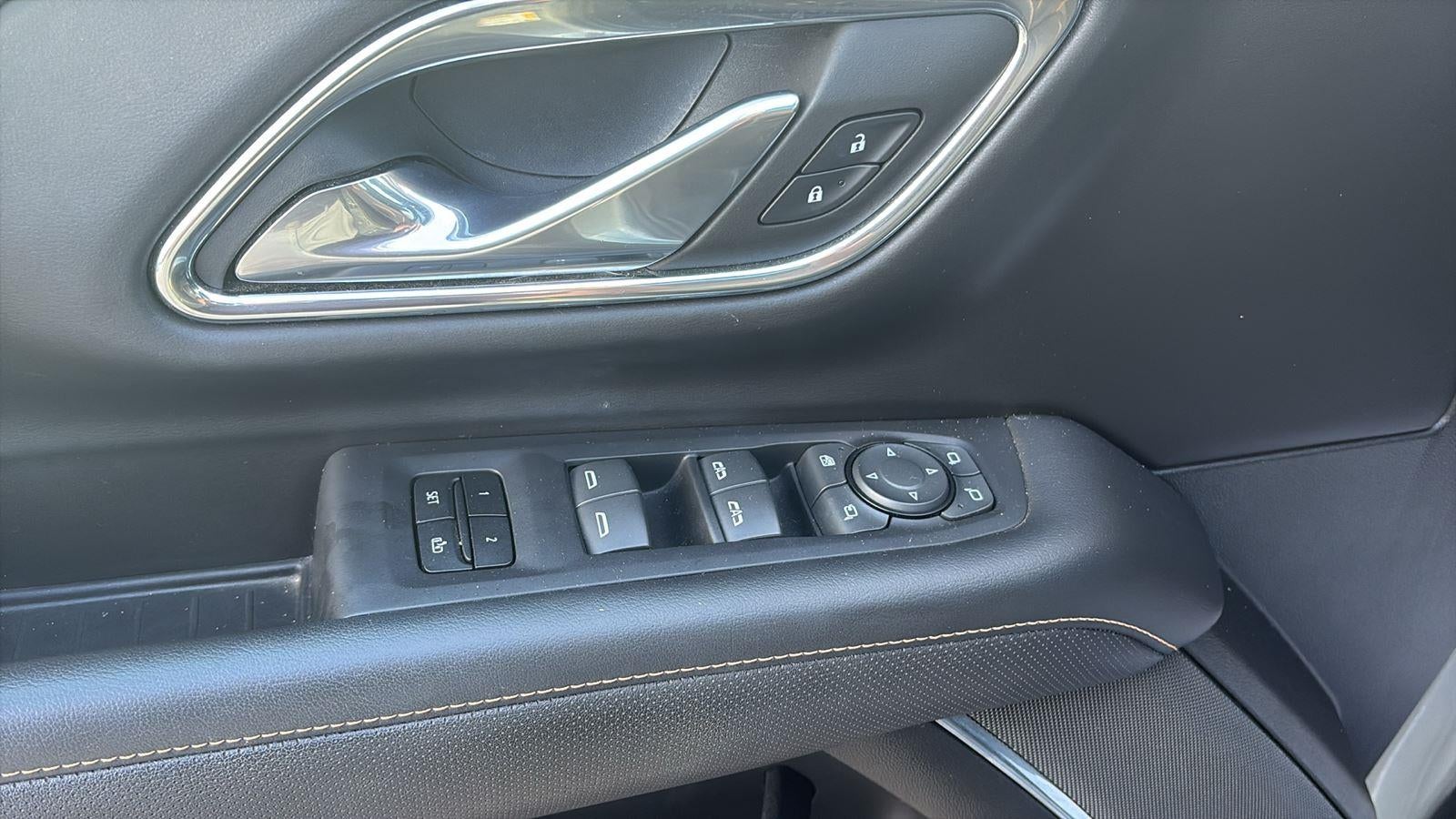 2023 GMC Yukon XL AT4