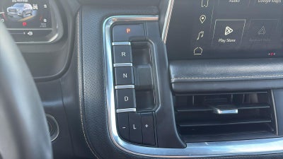 2023 GMC Yukon XL AT4