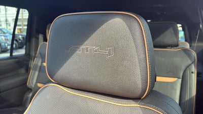 2023 GMC Yukon XL AT4