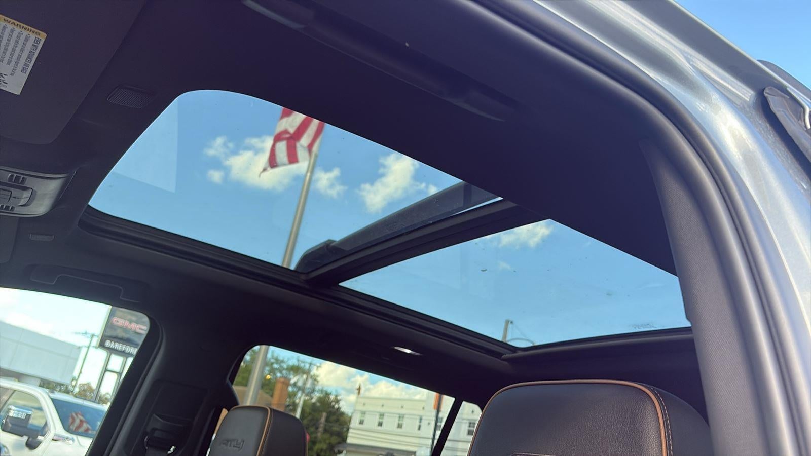 2023 GMC Yukon XL AT4