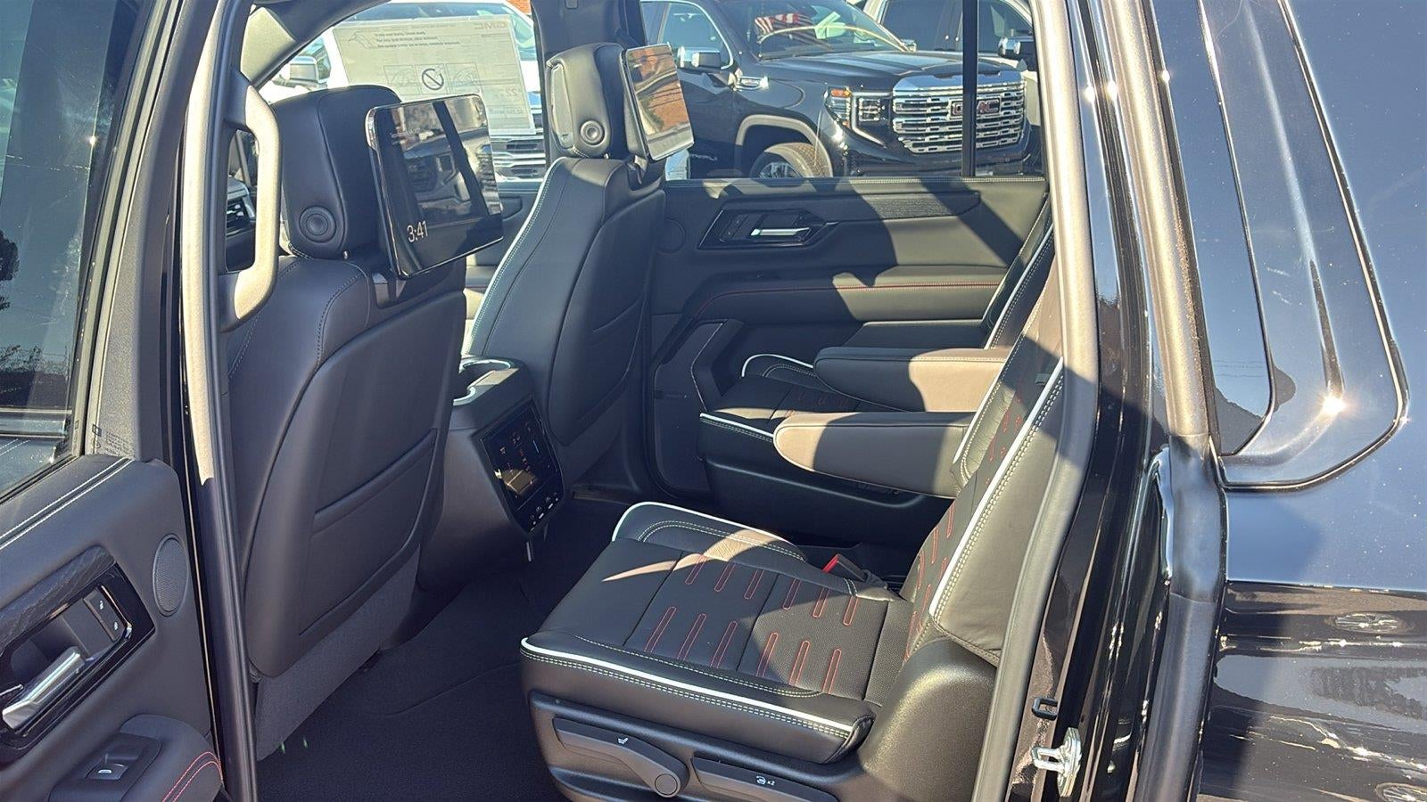 2027 GMC Yukon XL AT4 Ultimate