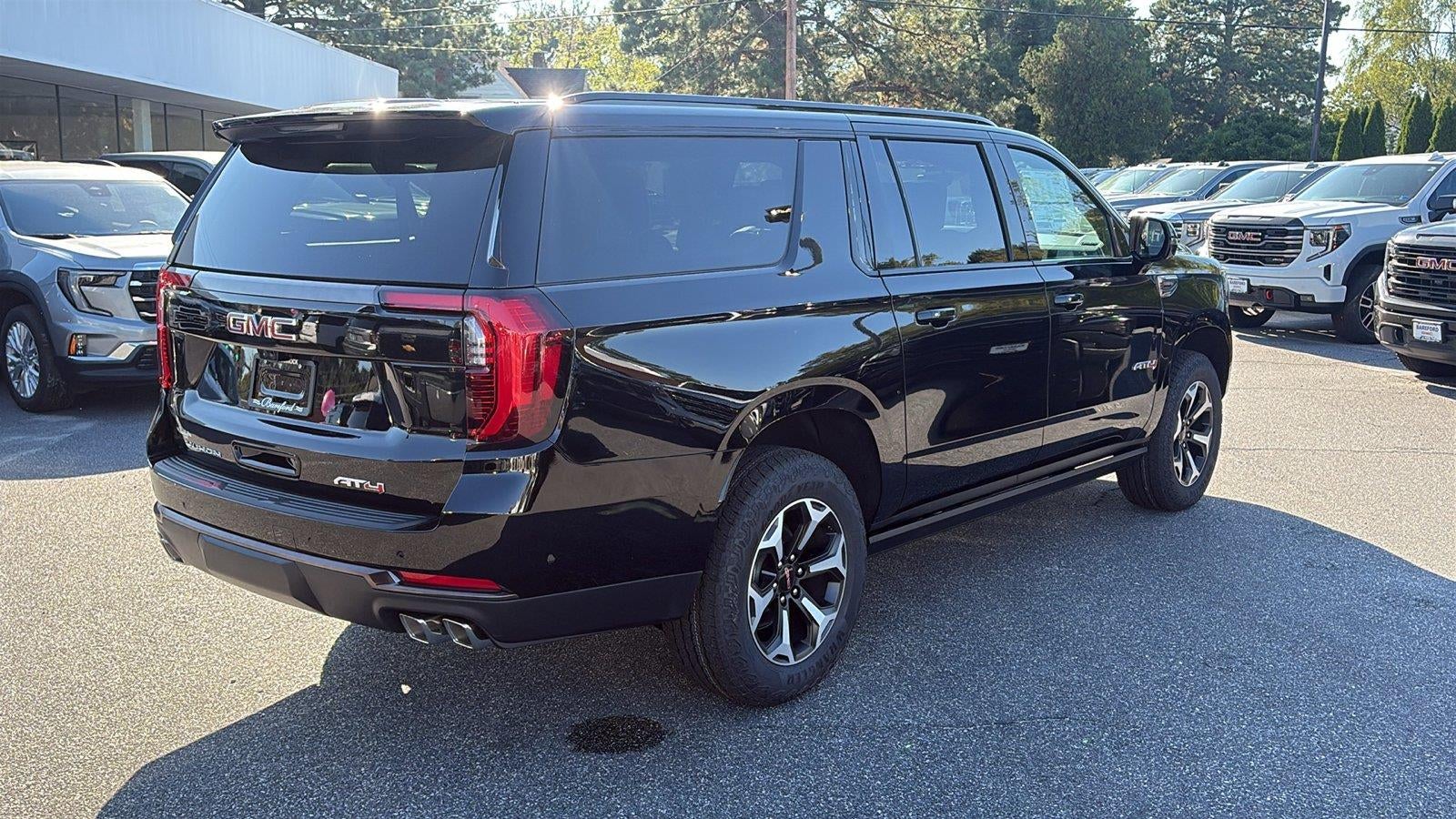 2027 GMC Yukon XL AT4 Ultimate